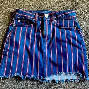 American eagle mini skirt